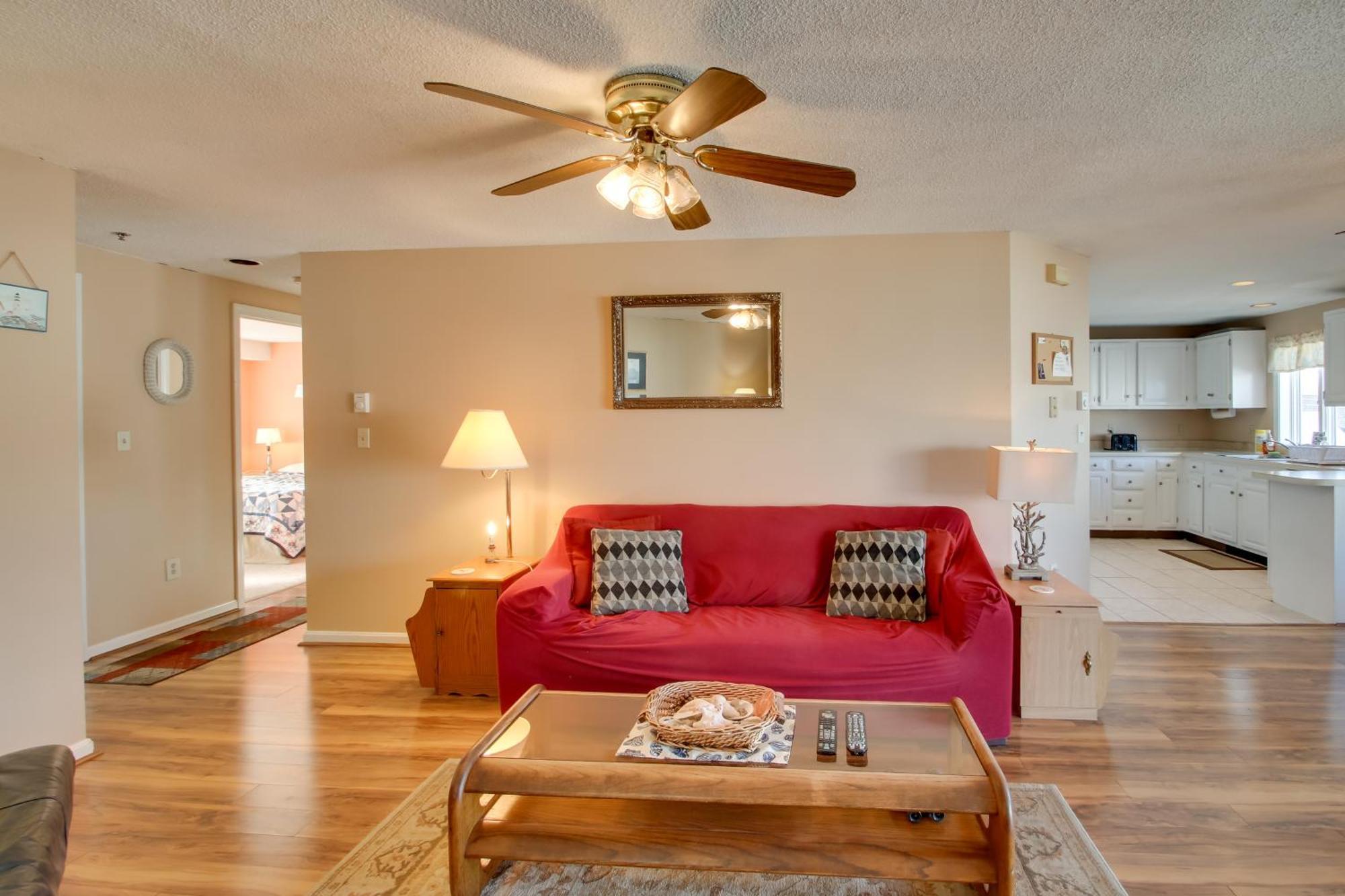 Beachfront Old Orchard Beach Condo With Balcony Екстер'єр фото